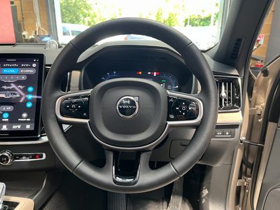 2025 Volvo XC90