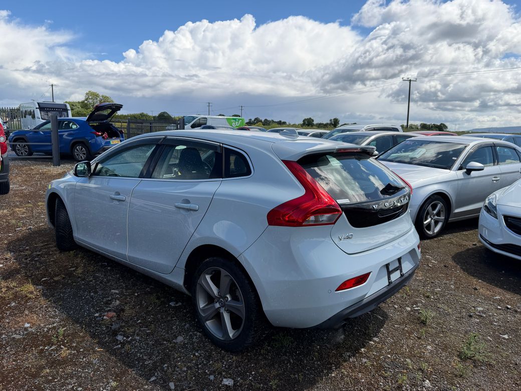 2013 Volvo V40