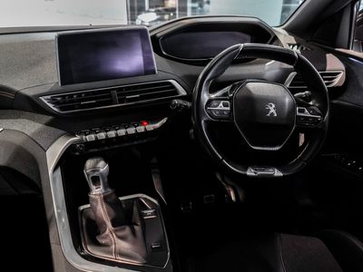 2019 Peugeot 5008
