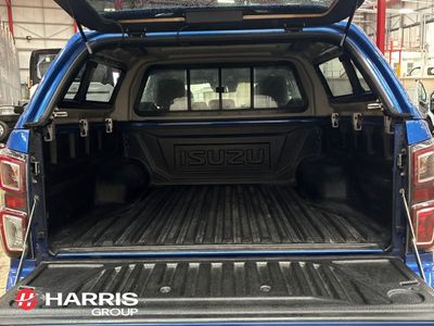 2024 Blue Isuzu D-MAX