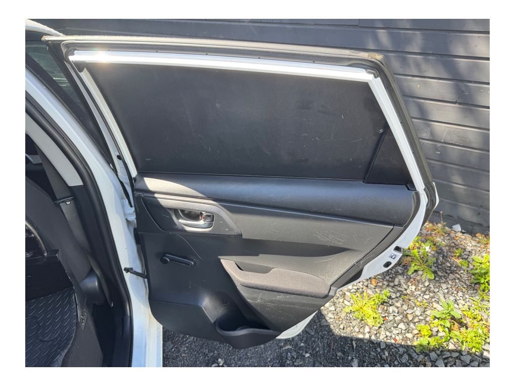 2015 Toyota Auris