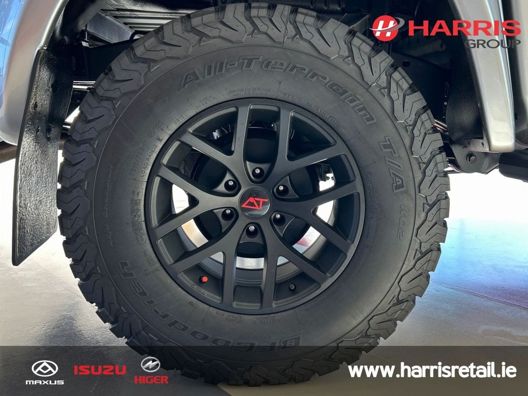 2026 Silver Isuzu D-MAX