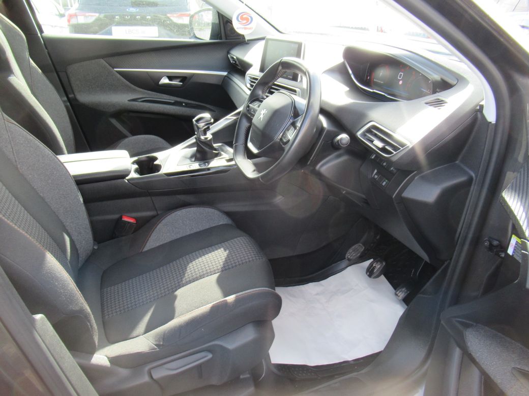 2022 Peugeot 3008