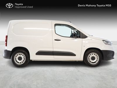 2025 Toyota Proace