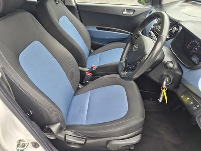 2016 Hyundai i10