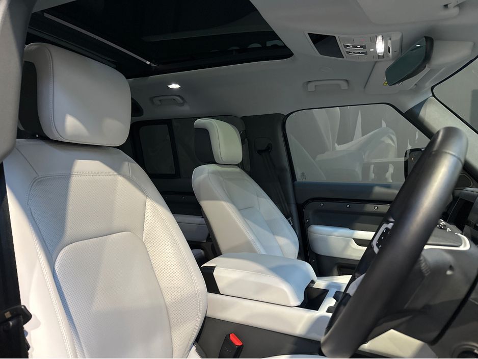2025 Land Rover Defender