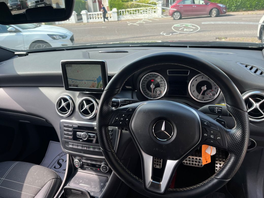 2015 Mercedes-Benz A 180