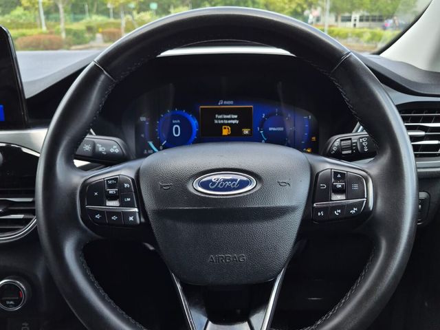 2022 Ford Kuga