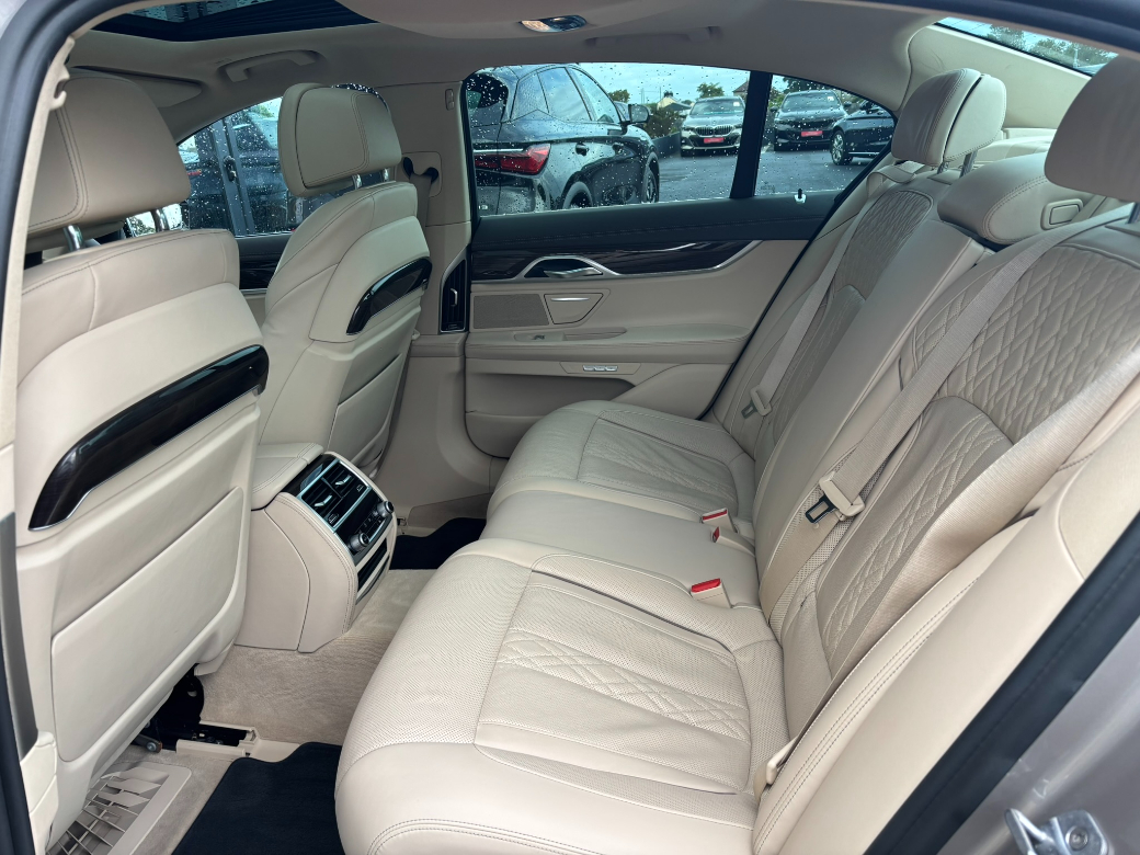 2017 BMW 7 Series