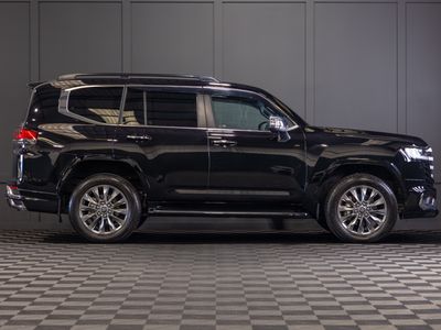 2024 Toyota Land Cruiser Amazon