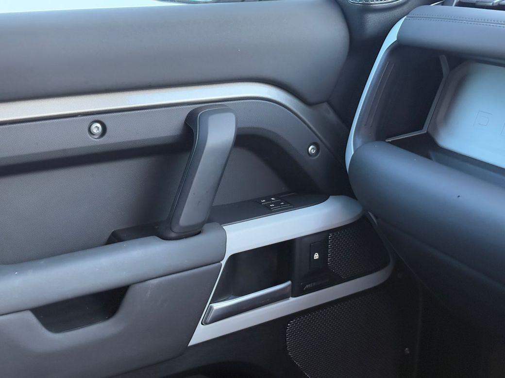 2024 Land Rover Defender