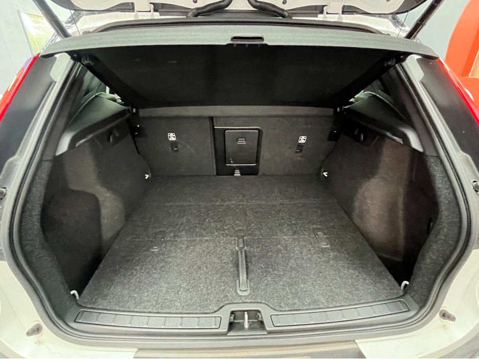 2022 Volvo XC40