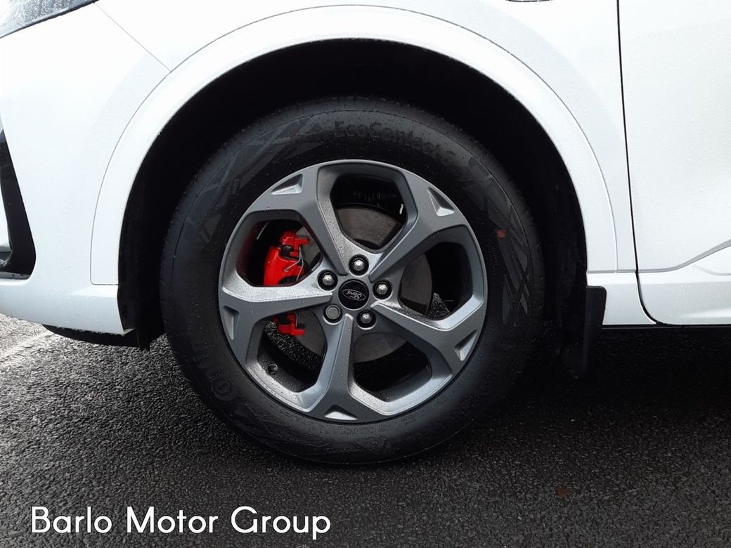 2025 Ford Kuga