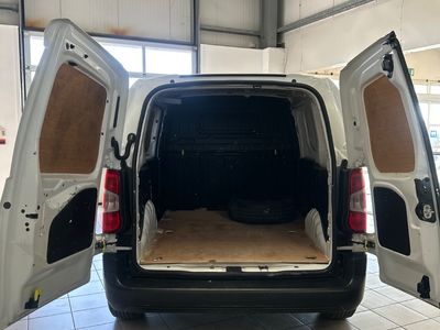 2021 Peugeot Partner