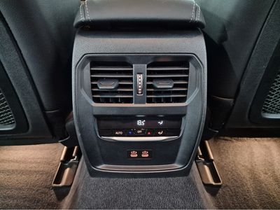 2022 BMW i4
