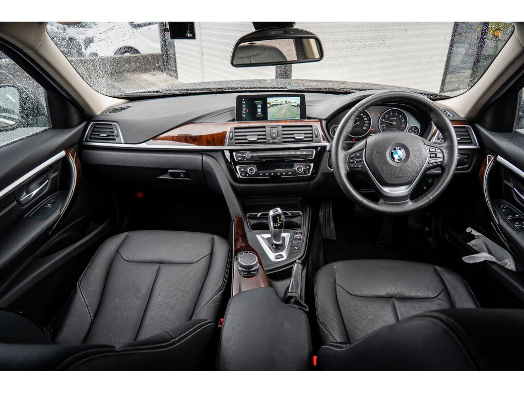2018 BMW 3 Series