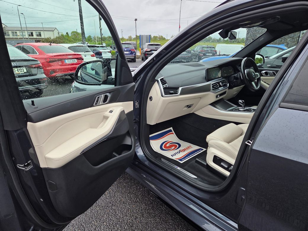 2022 BMW X5