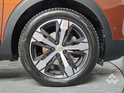 2023 Peugeot 5008
