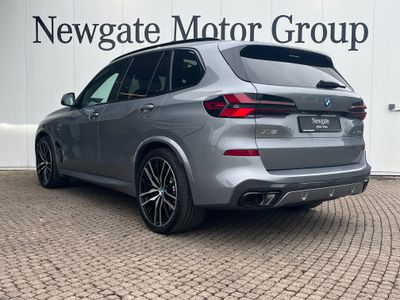 2025 BMW X5
