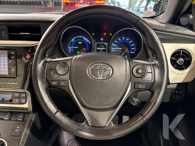 2017 Toyota Auris