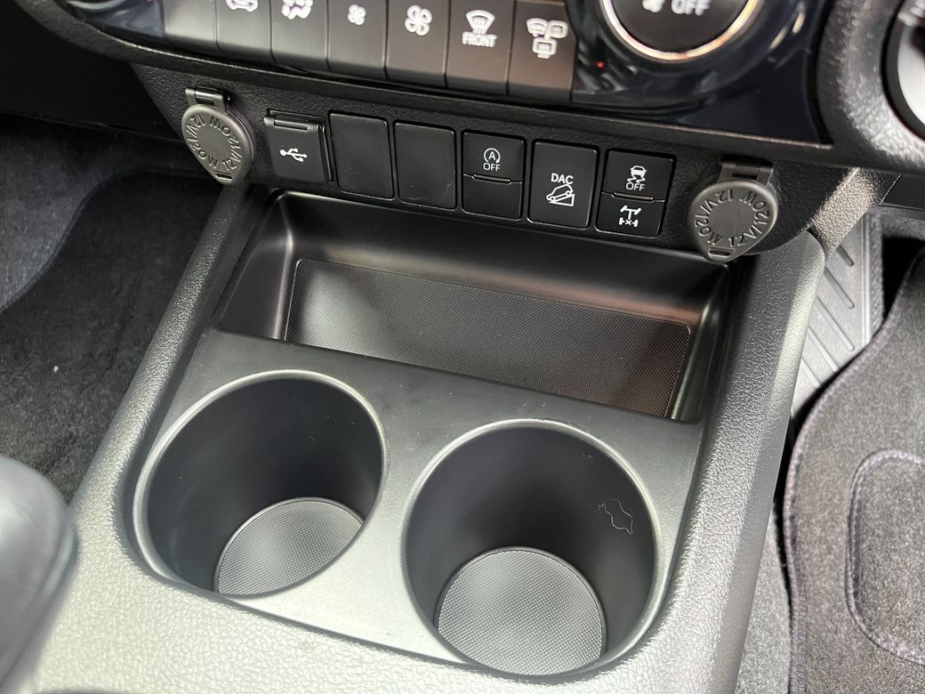 2024 Toyota Hilux