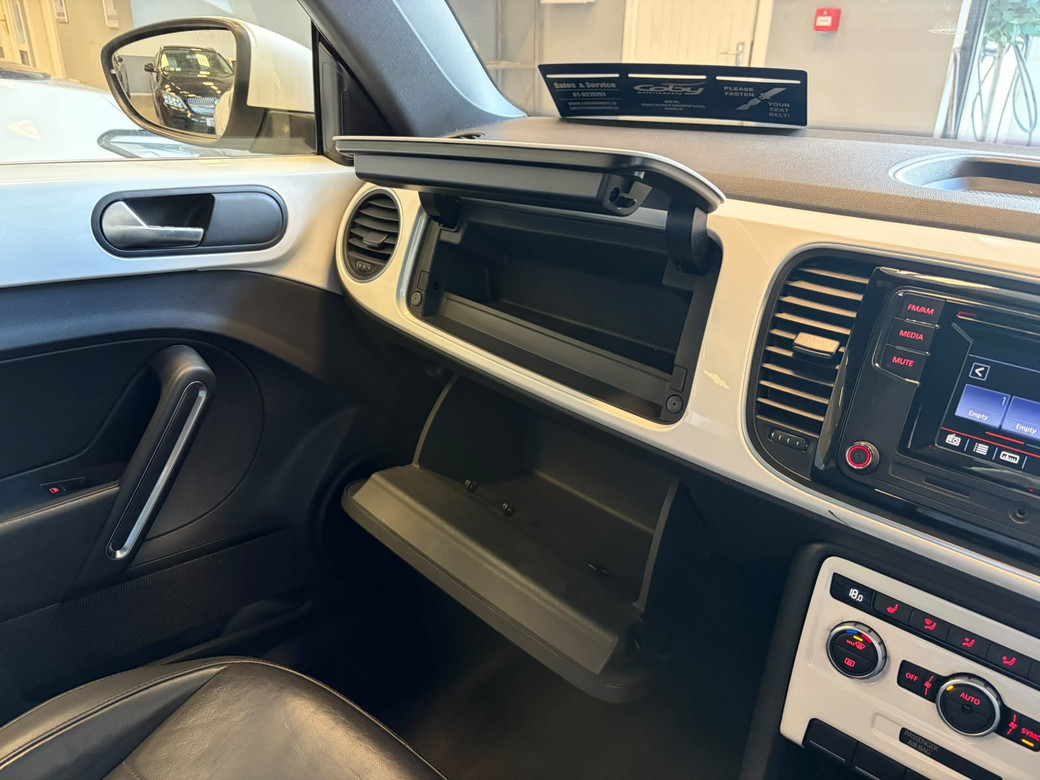 2013 Volkswagen Beetle