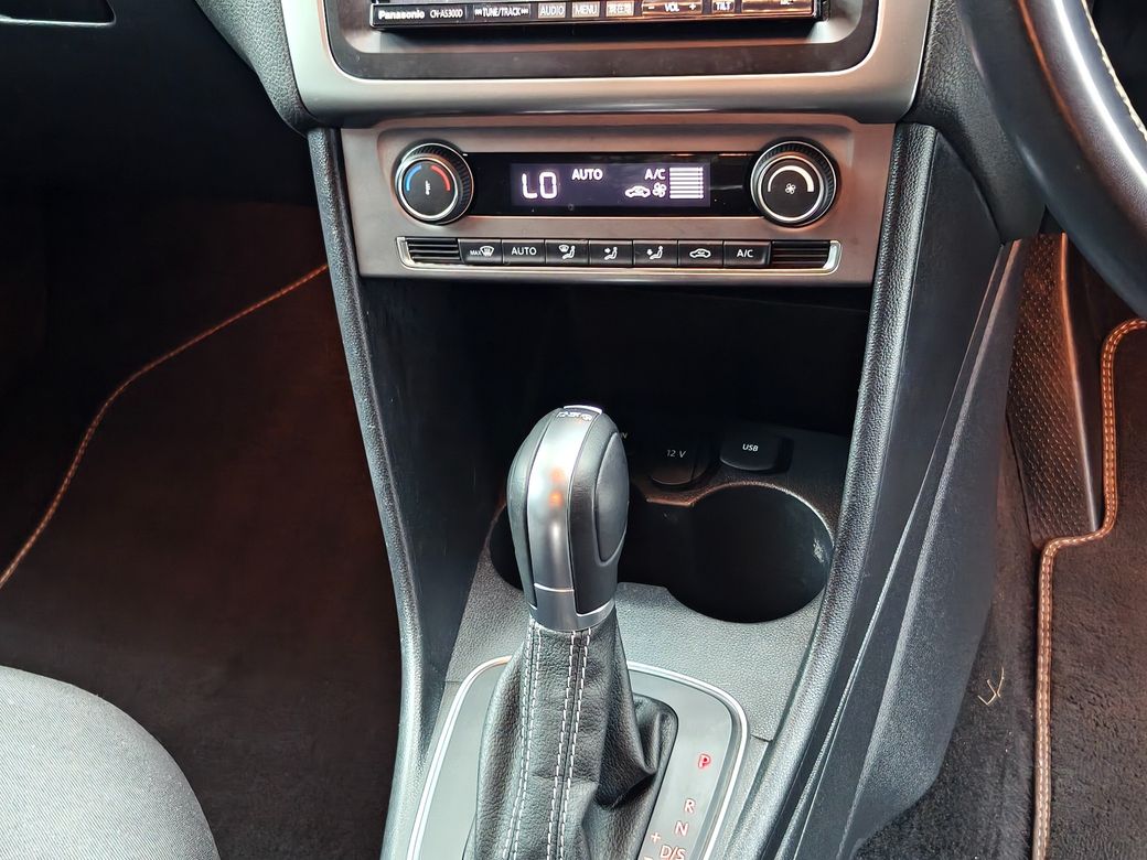 2015 Volkswagen Polo