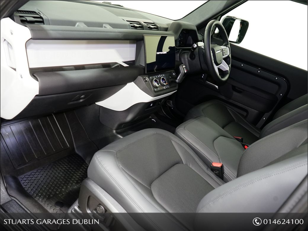 2026 Land Rover Defender