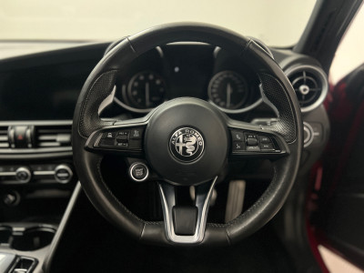 2022 Alfa Romeo Giulia