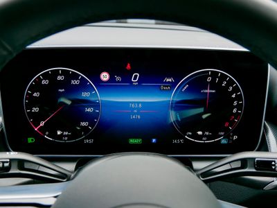 2025 Mercedes-Benz GLC Class