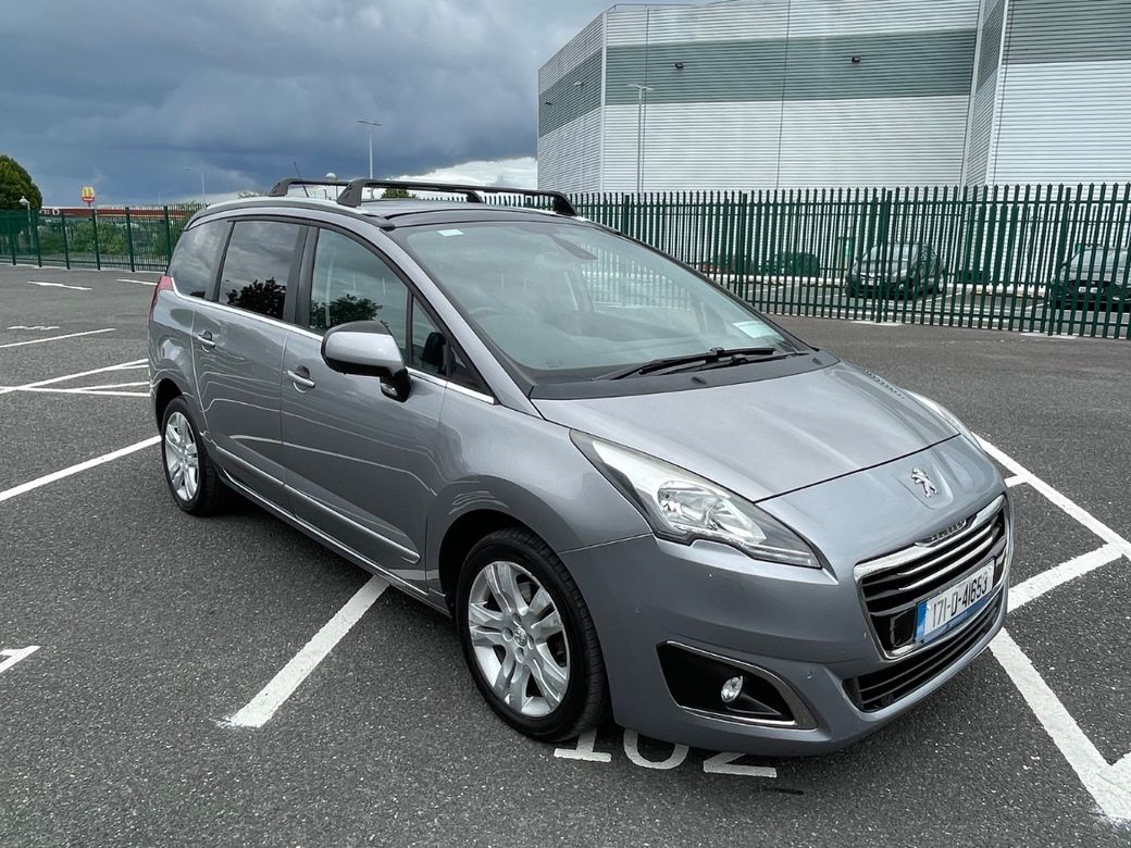 2017 Peugeot 5008
