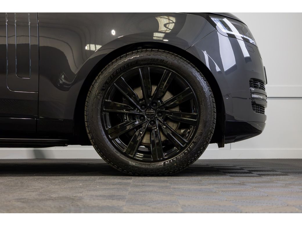 2026 Land Rover Range Rover