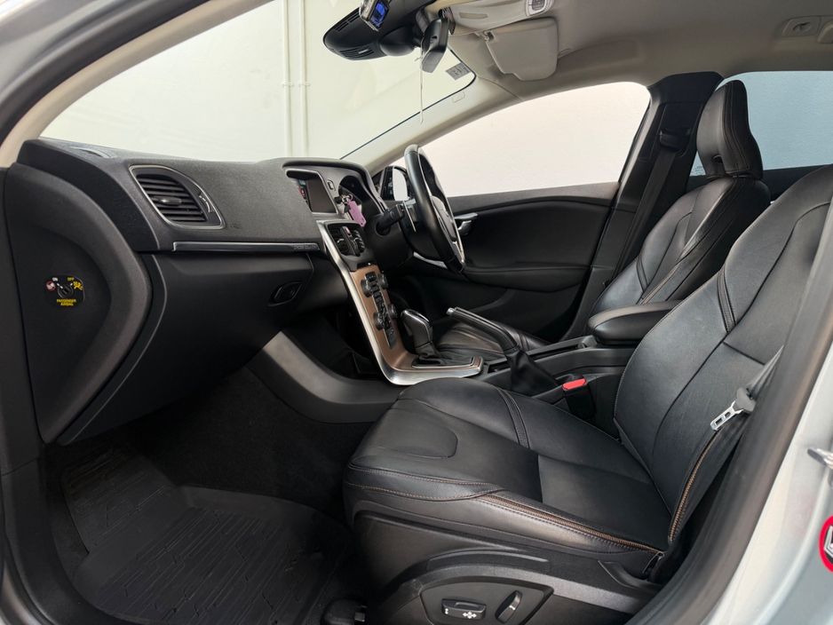 2016 Volvo V40 Cross Country