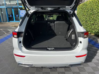 2023 Mitsubishi Outlander