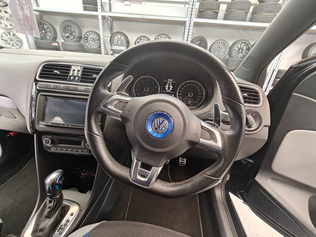 2014 Volkswagen Polo