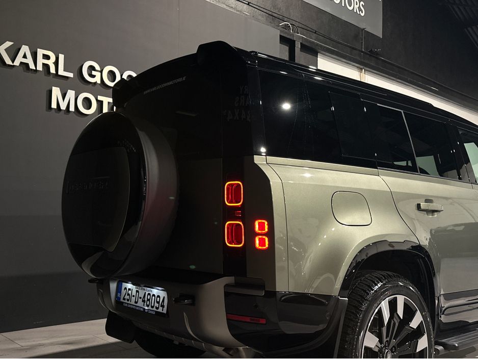 2025 Land Rover Defender