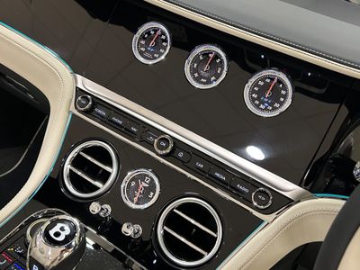 2025 Bentley Continental