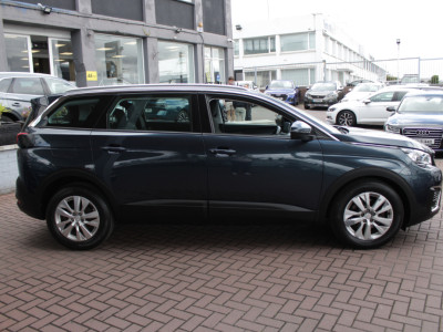 2018 Peugeot 5008