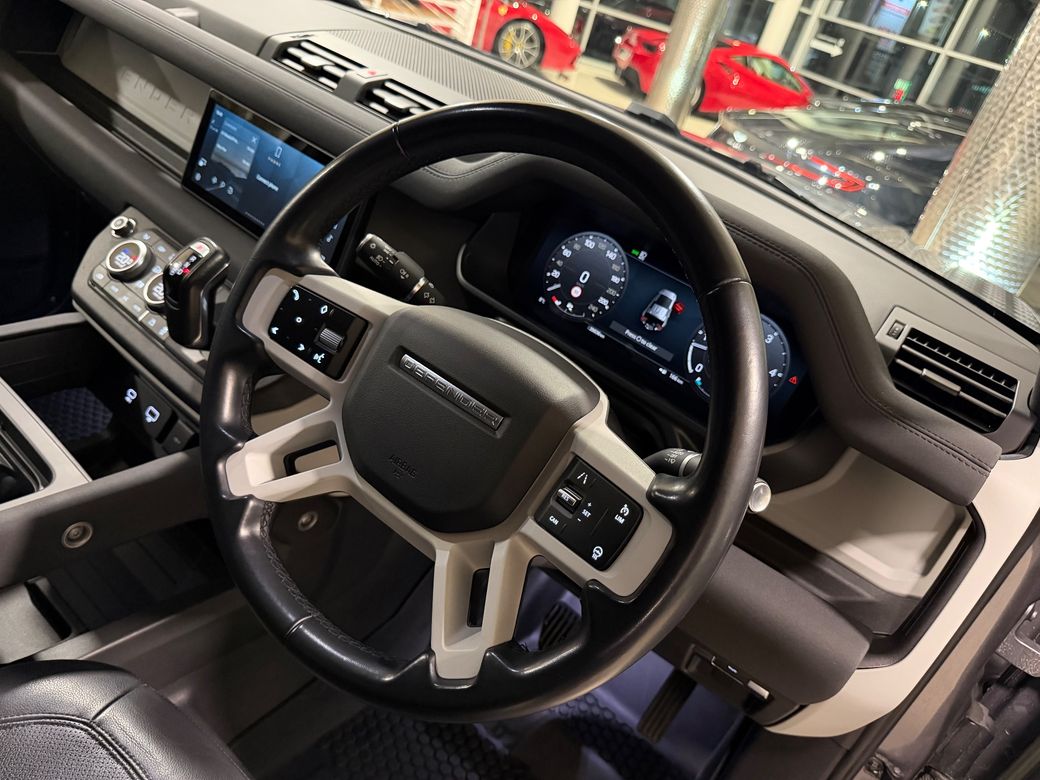 2023 Land Rover Defender