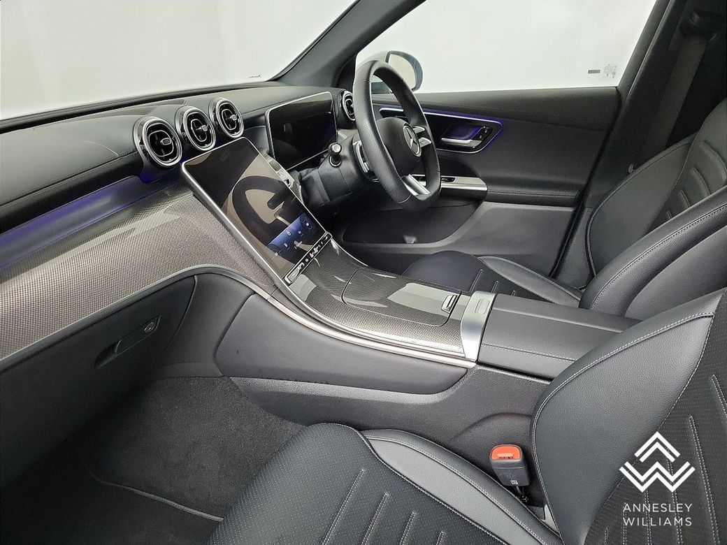 2023 Mercedes-Benz GLC Class