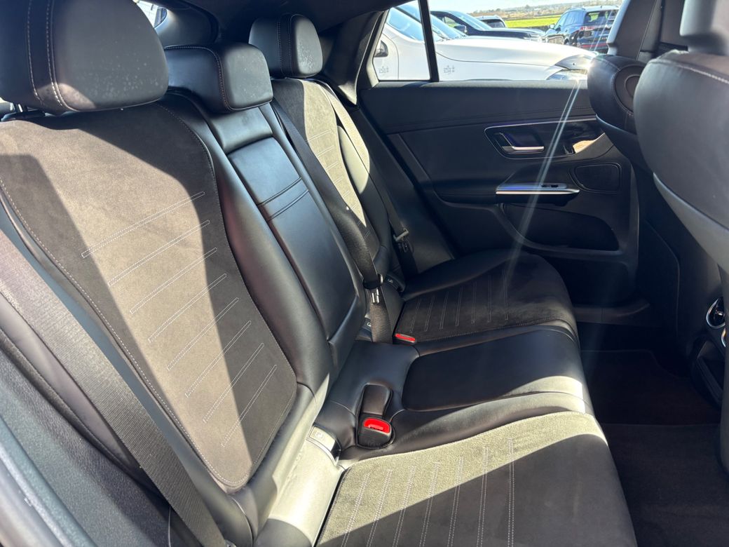 2024 Mercedes-Benz GLC Class