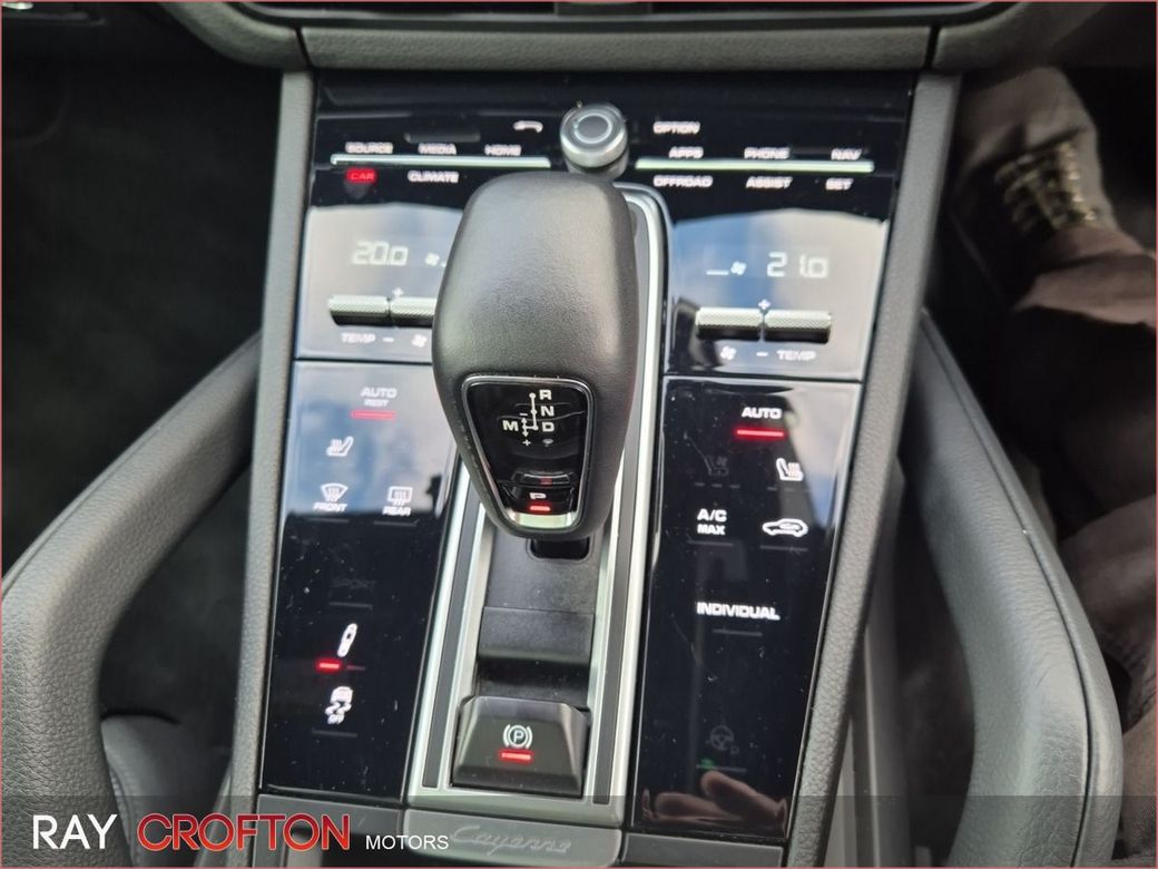 2022 Porsche Cayenne