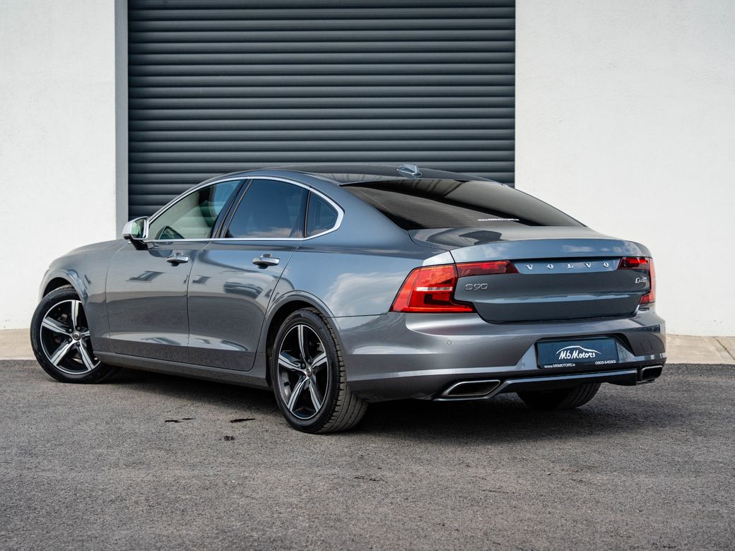 2018 Volvo S90