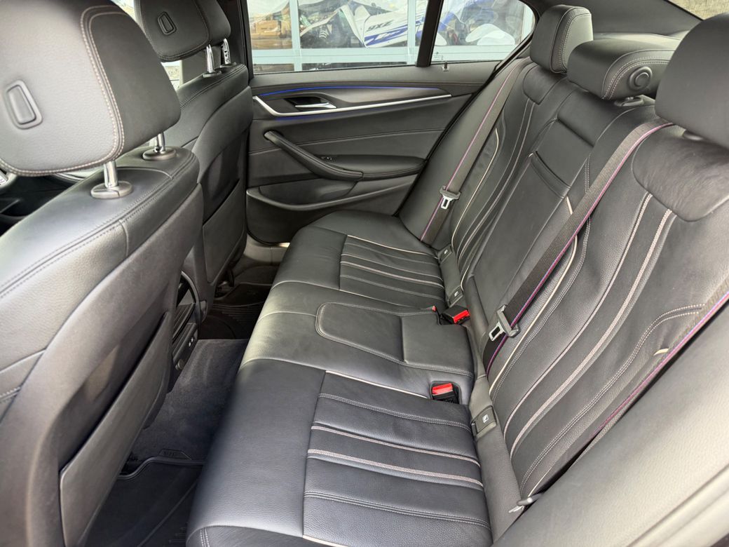 2021 BMW 5 Series