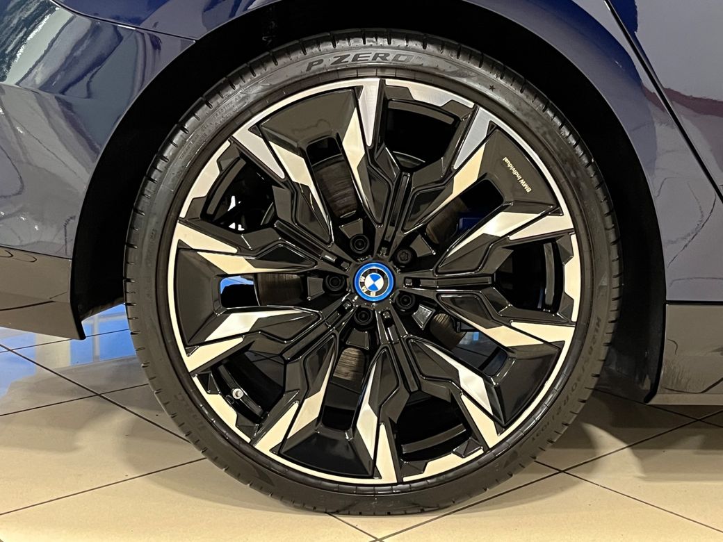 2024 BMW 5 Series