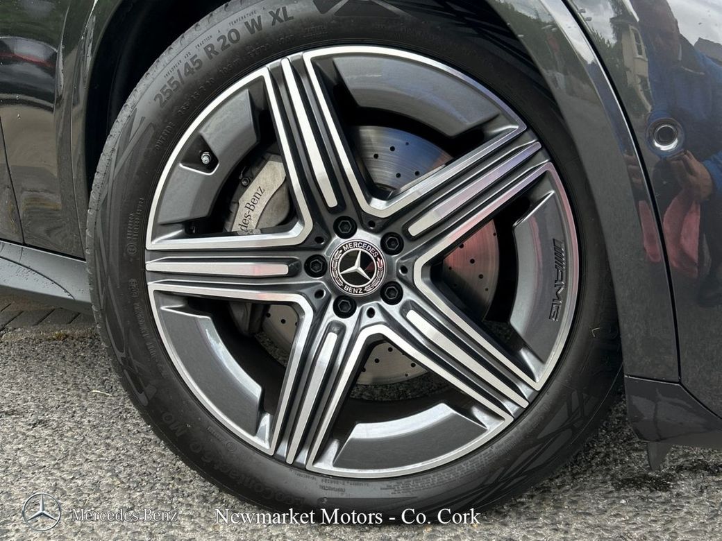 2025 Mercedes-Benz GLC Class