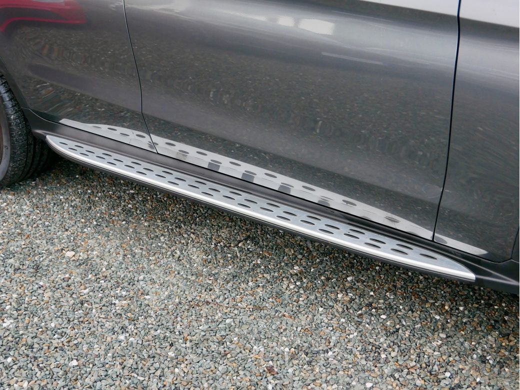 2023 Mercedes-Benz GLC Class