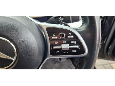 2019 Mercedes-Benz E 220