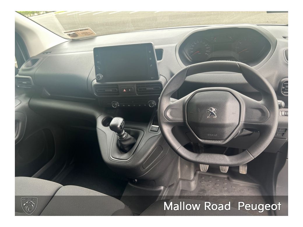 2023 Peugeot Partner