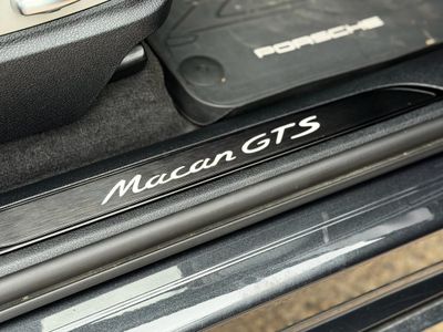 2021 Porsche Macan